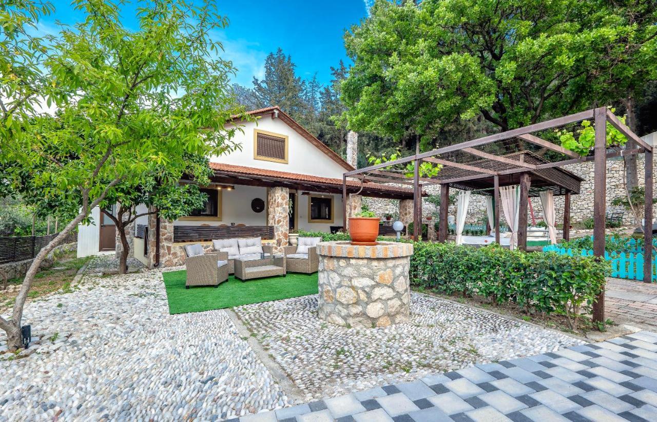 Villa Rafaela Koskinou  Exteriér fotografie
