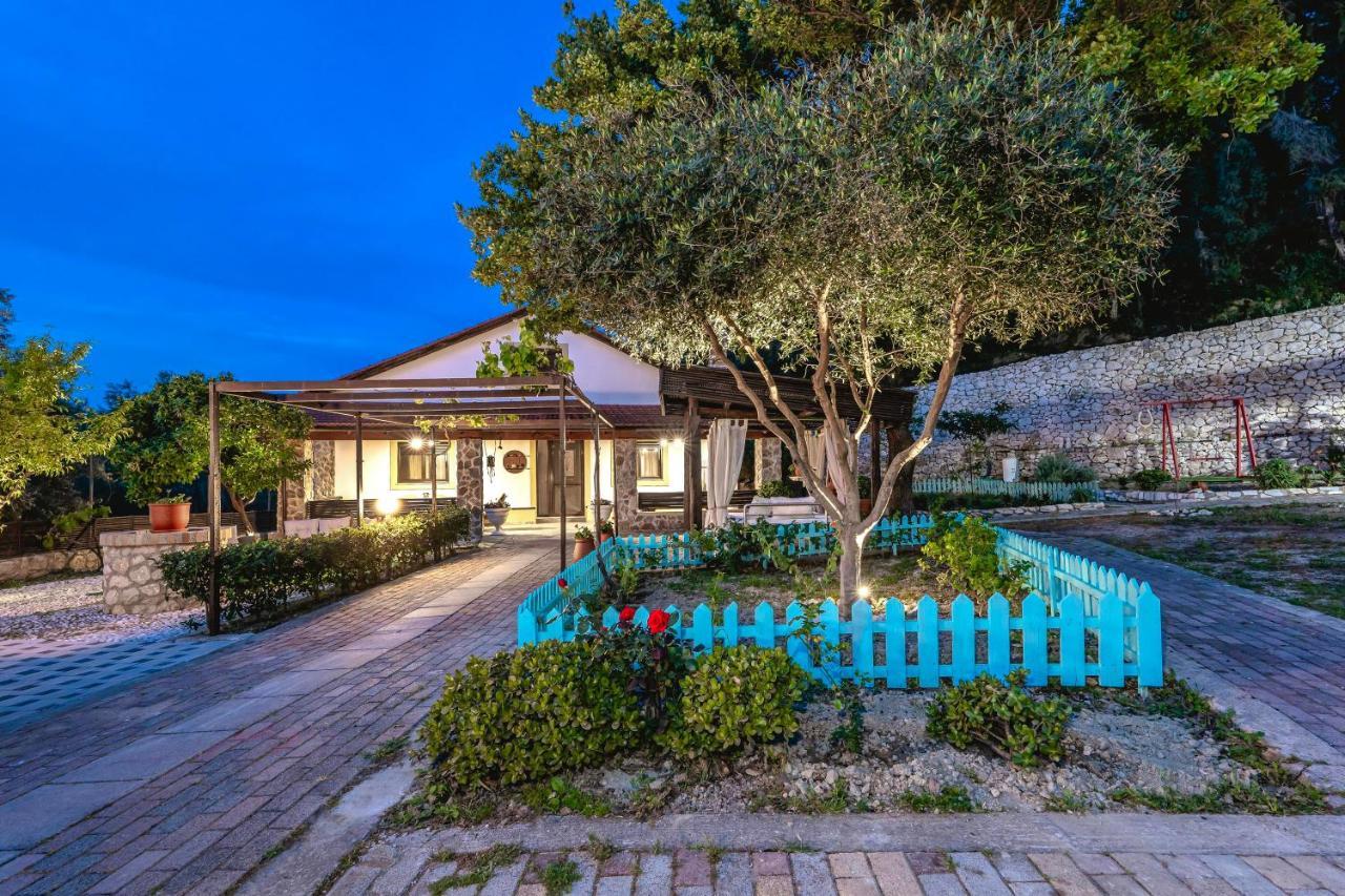 Villa Rafaela Koskinou  Exteriér fotografie